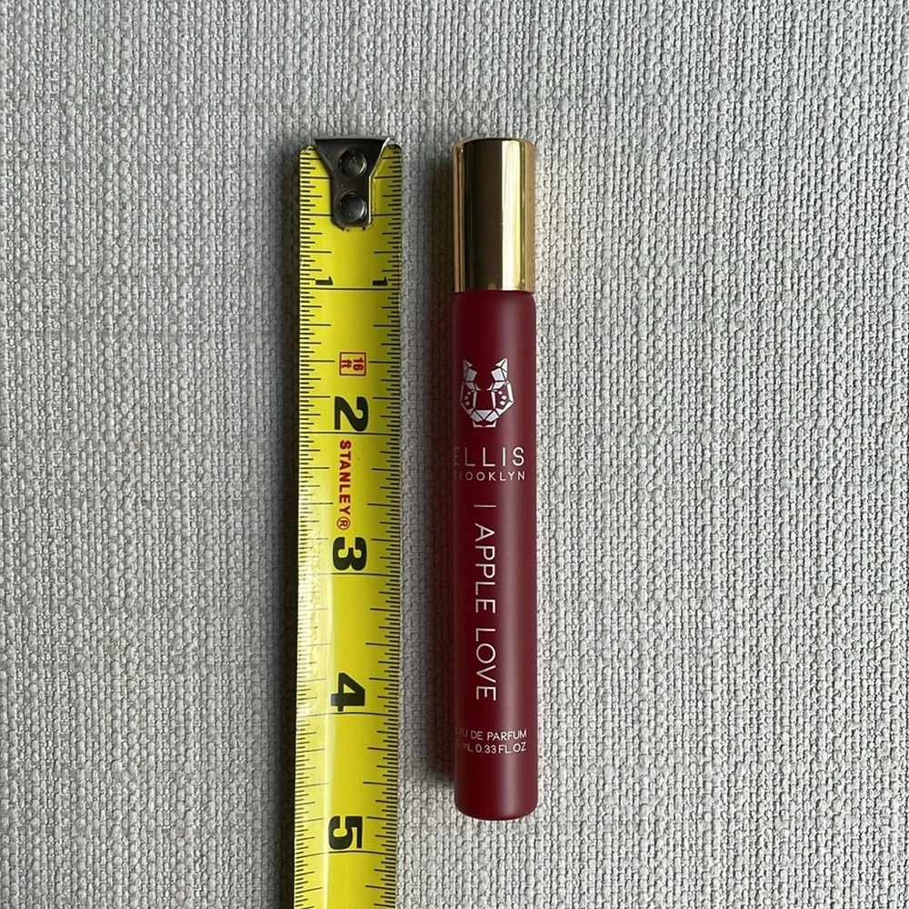 Ellis Brooklyn Apple Love 10ml rollerball
